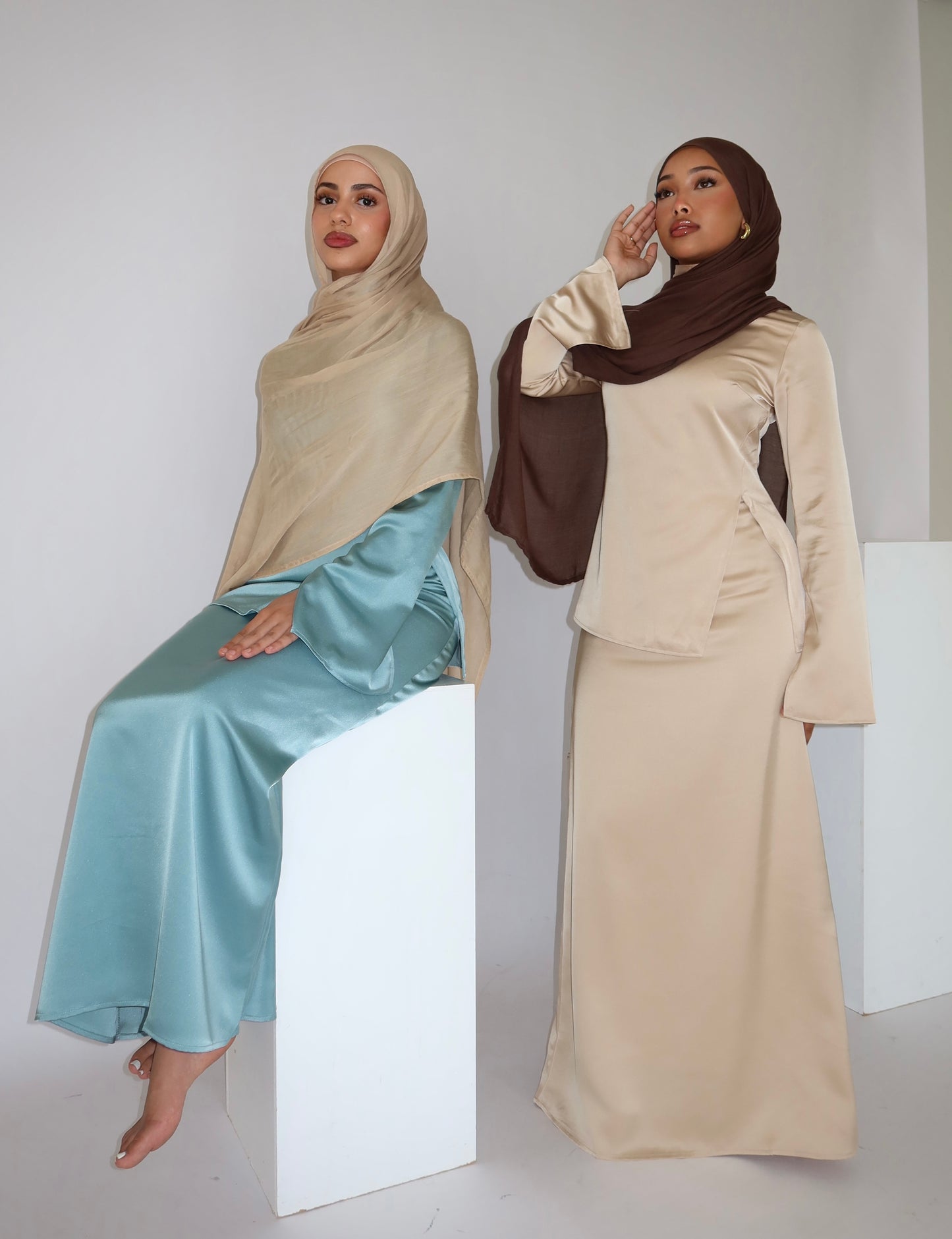 The Alaia Set in Sand